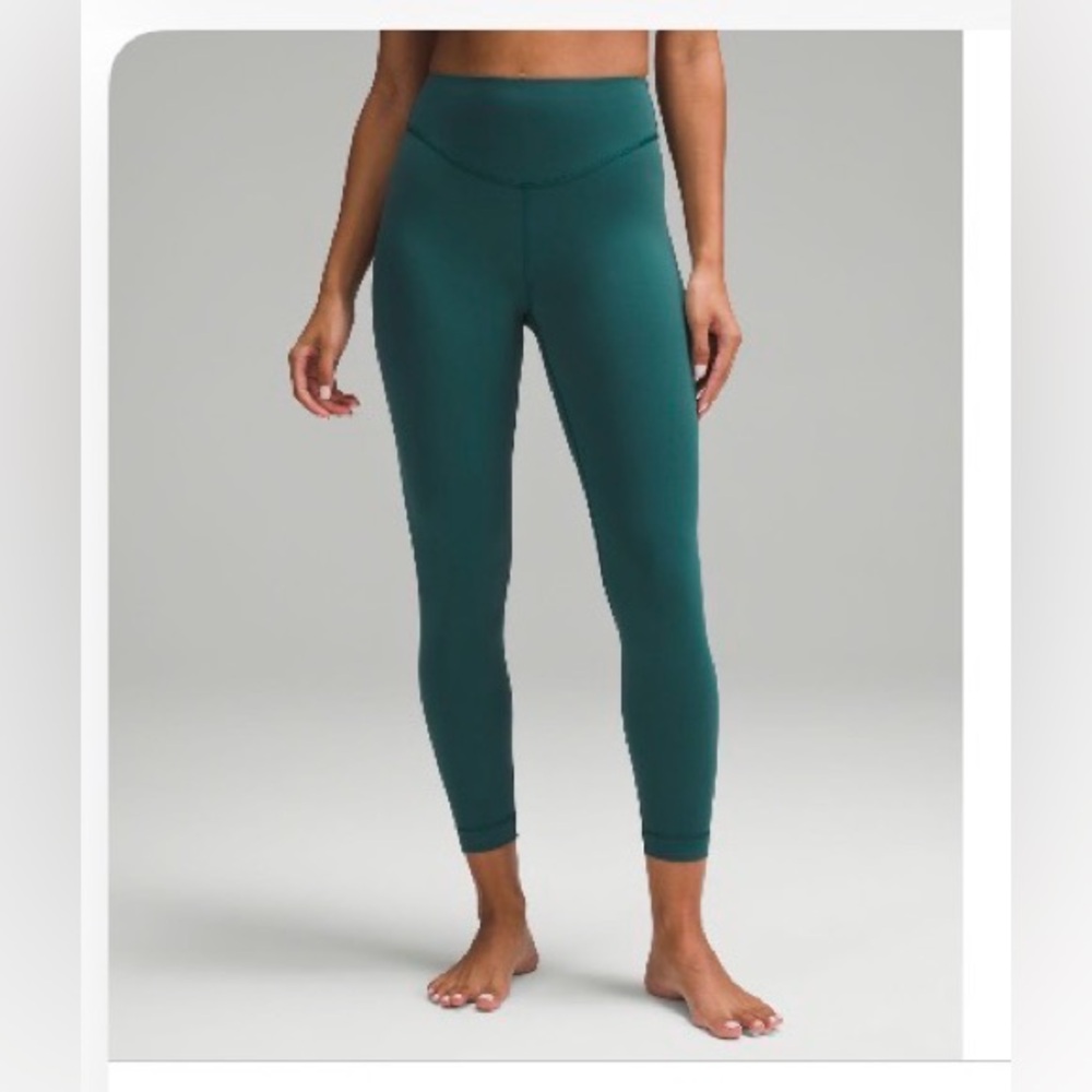 ✨ Lululemon High-Rise Wunder Under SmoothCover 25” Leggings  ✨
